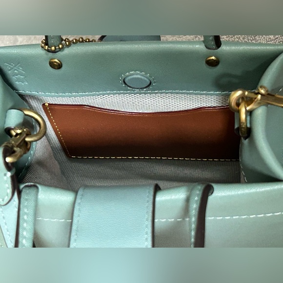 COACH 1941 Cashin Glovetanned Leather Mini Tote/Crossbody Bag in Sage - Picture 9 of 15